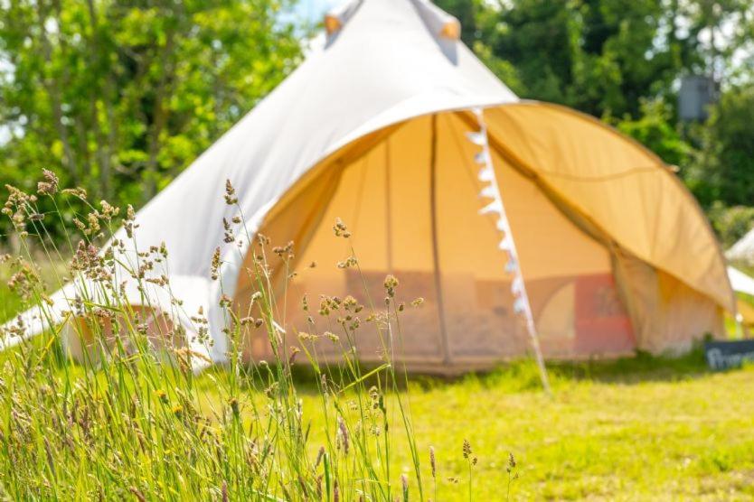 Willa Red Clover At Blanca'S Bell Tents Ringstead  Zewnętrze zdjęcie