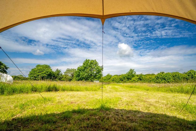 Willa Red Clover At Blanca'S Bell Tents Ringstead  Zewnętrze zdjęcie