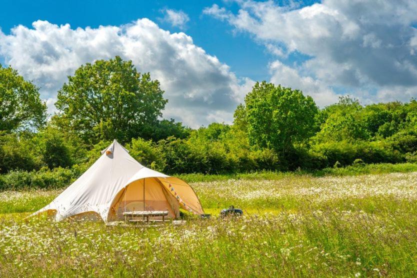 Willa Red Clover At Blanca'S Bell Tents Ringstead  Zewnętrze zdjęcie